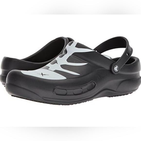 Crocs Unisex Bistro Graphic Black And White Fishbone Clogs - Size M15 / W17 - Picture 16 of 16
